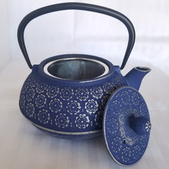Cast Iron Teapot With Stainless Steel Infuser | 0.8 L / 27 oz | Non Toxic Vintage Blue Teapot - Freshcarton